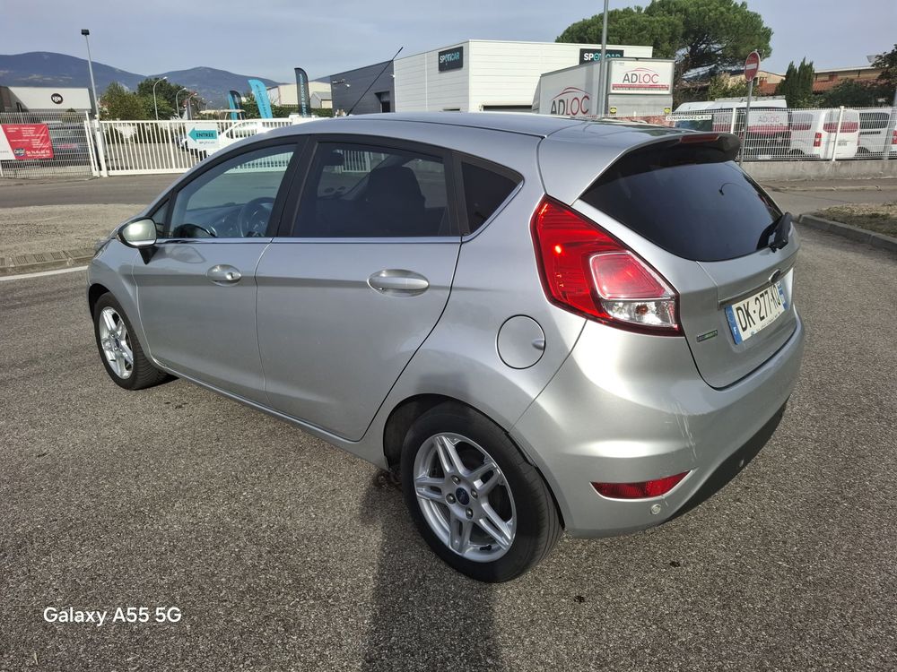 Fiesta 1.0 EcoBoost 100 S&S Trend Powershift A 2014 occasion 69320 Feyzin