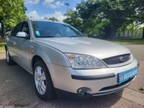 Mondeo 2.0 DI - 115 Ghia 2001 occasion 78540 Vernouillet