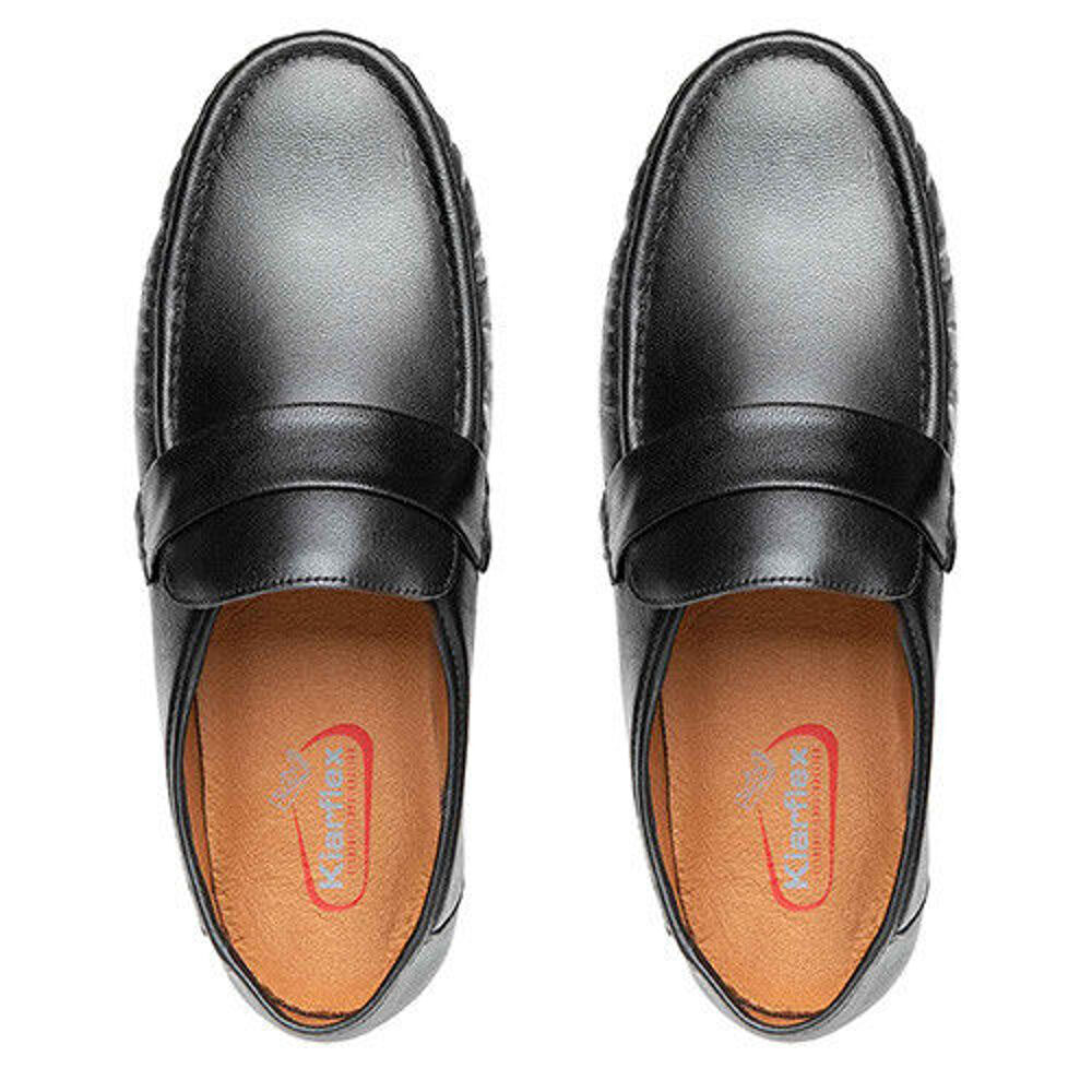 Mocassins sur Coussin d'Air, Taille 42 ? 43. Chaussures