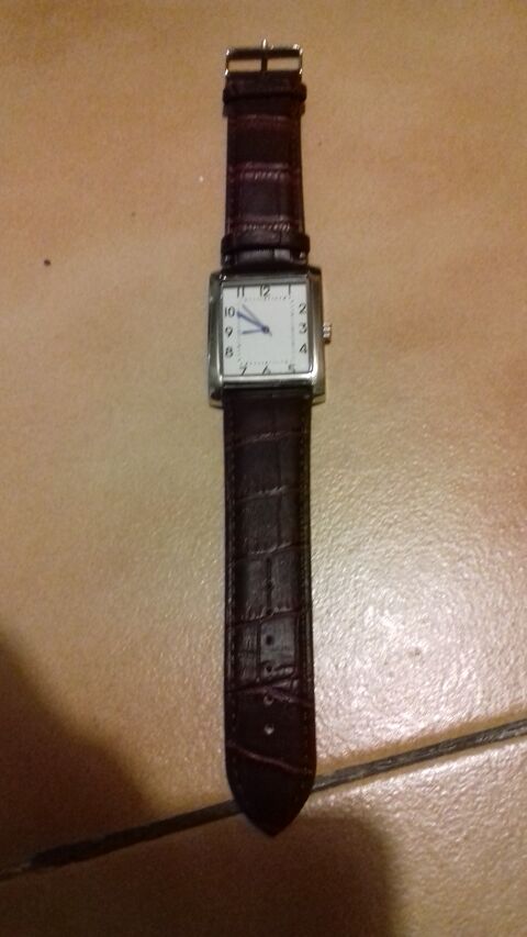 Montre homme neuve
15 Sept�mes-les-Vallons (13)