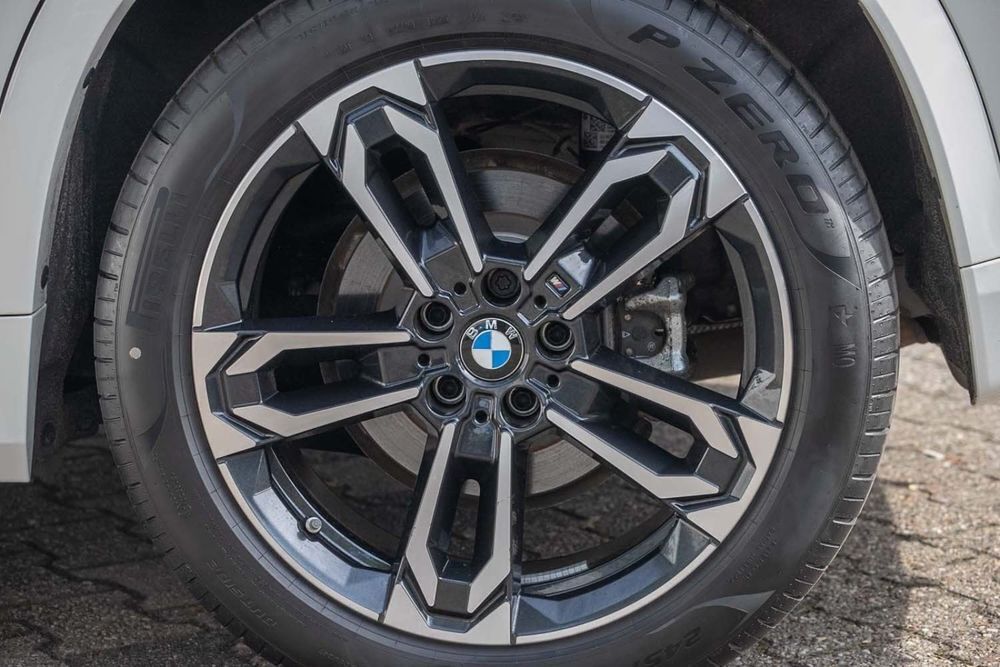 X1 xDrive30e 326 ch M Sport DKG7 2025 occasion 75008 Paris