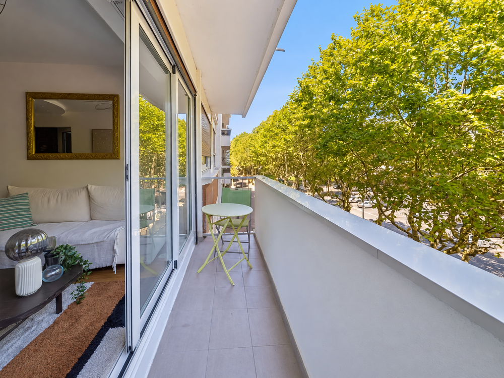 Vente Appartement Appt 3 pièces refait à neuf - Place jules Ferry Montrouge