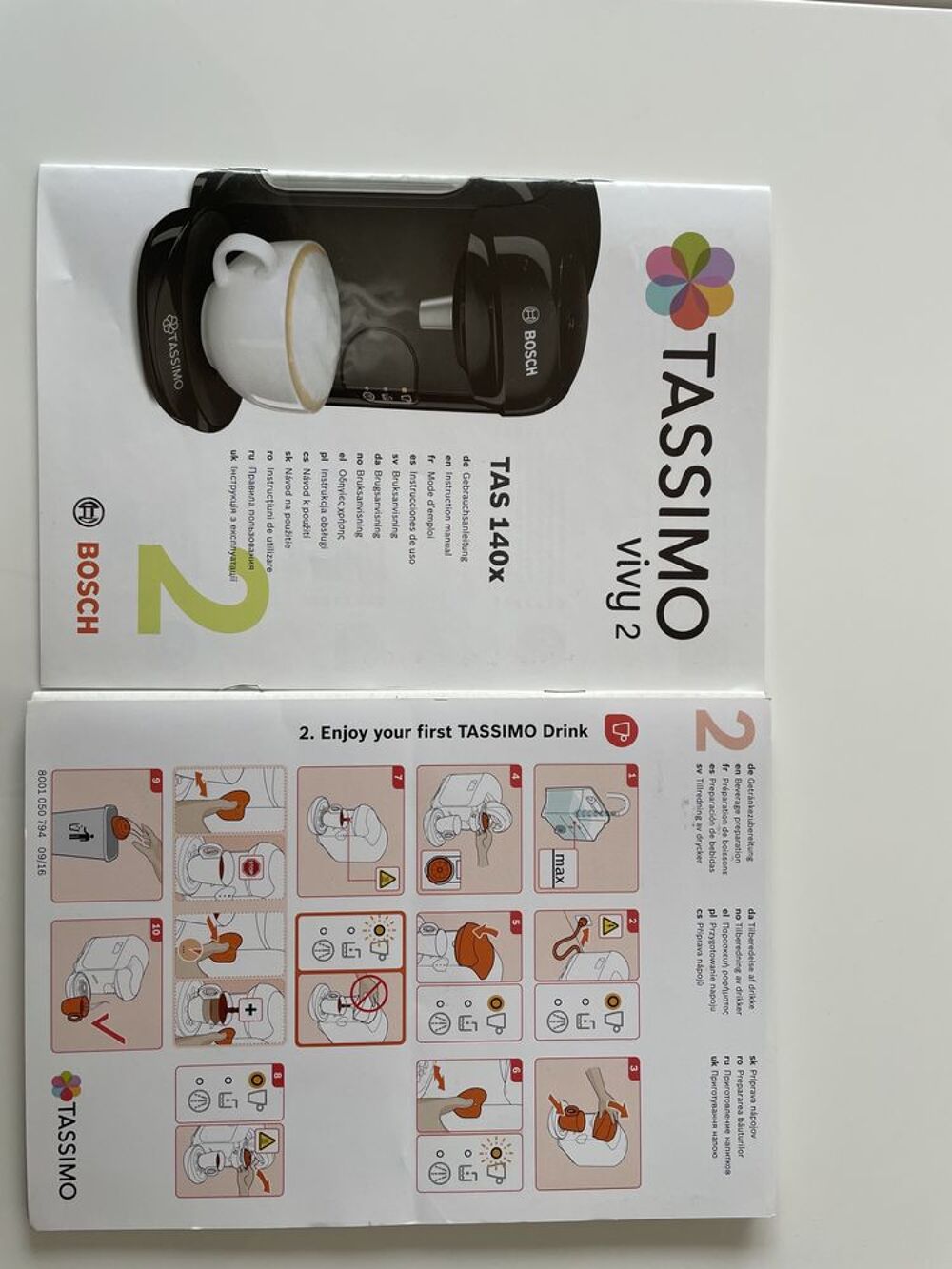 Cafeti&egrave;re Tr&egrave;s r&eacute;cente &amp; peu servie avec dosettes Electroménager