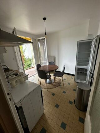  Appartement à louer 2 pièces 44 m²