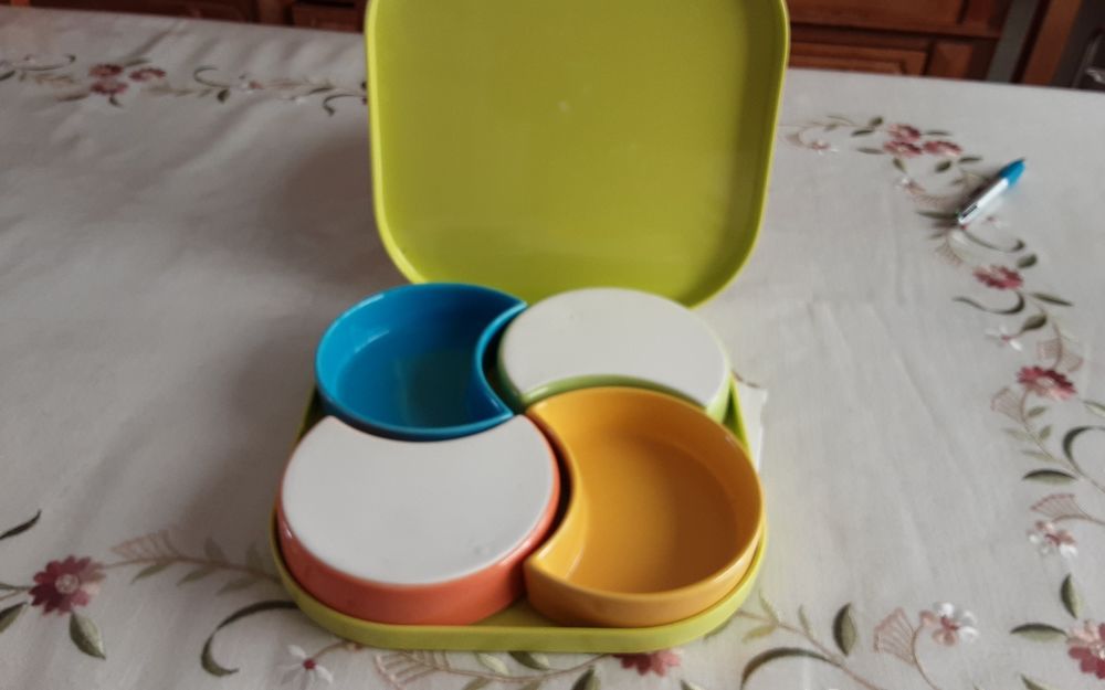plateau de service en cuisine Décoration
