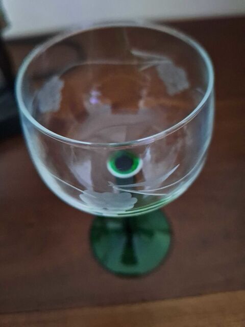 verres �  vin d Alsace 40 Valeyrac (33)