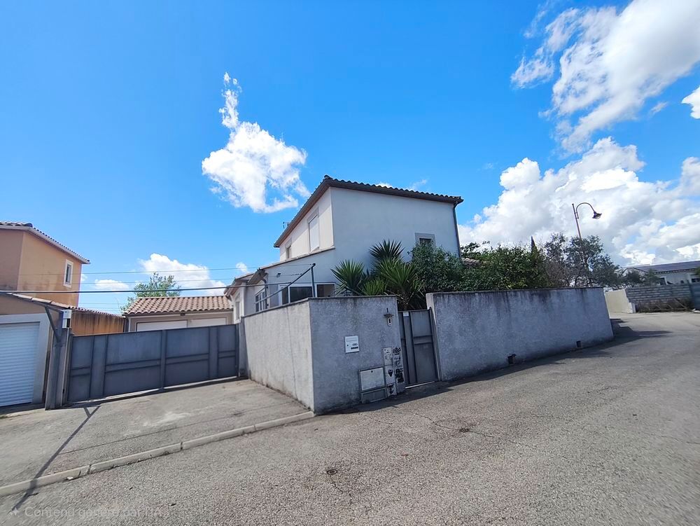 Maison 4 pièces 108 m² · à Bernis · 108 m² · 325 000 €