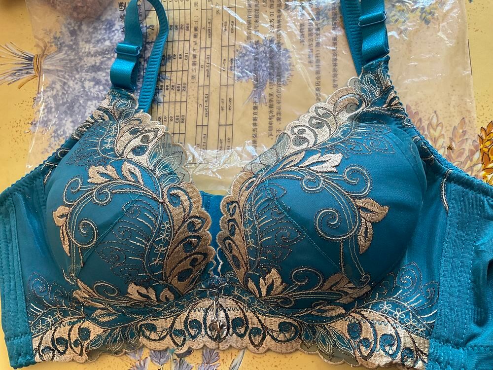 Beau Soutien gorge tr&egrave;s bon soutien Vêtements