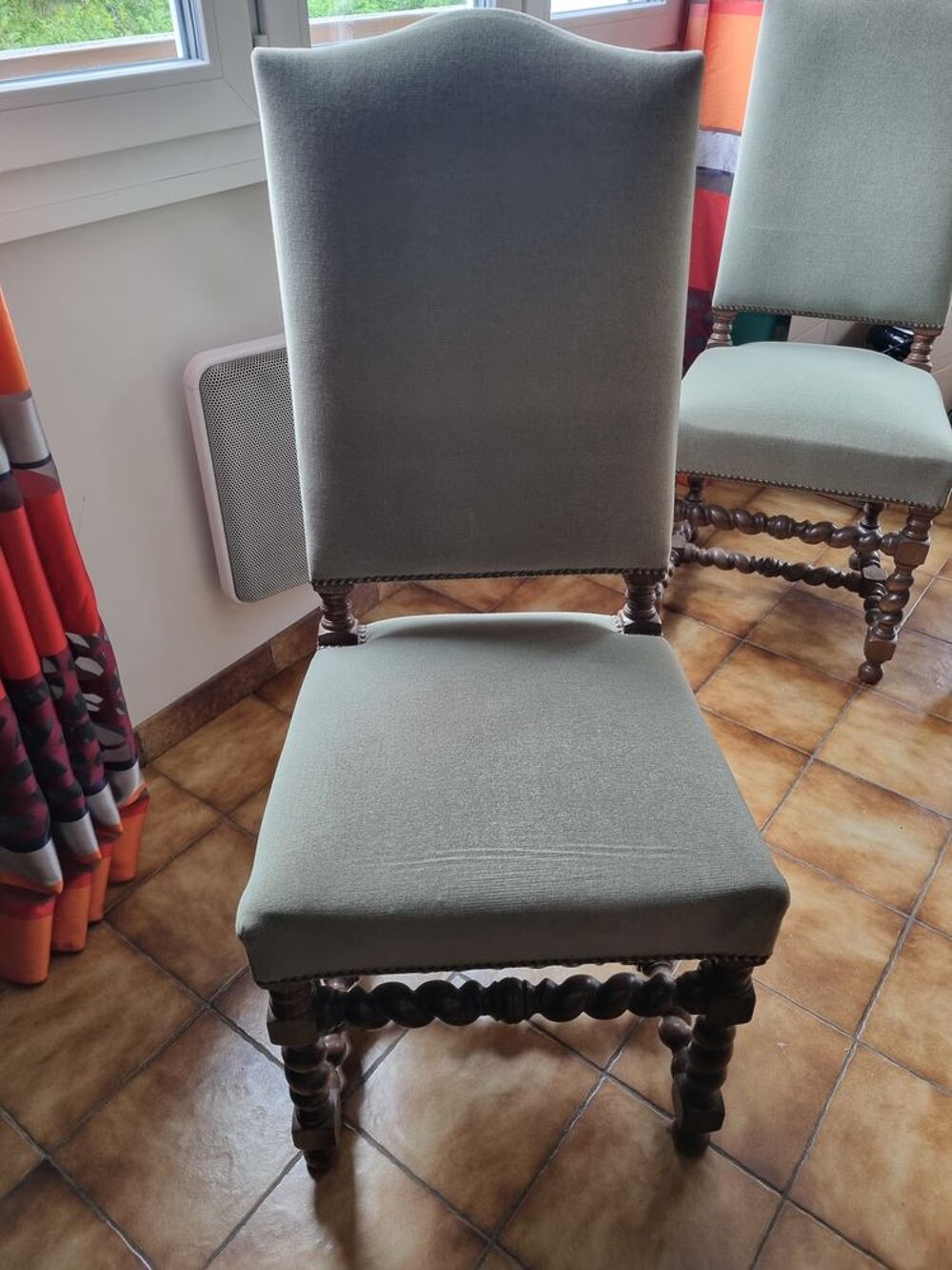 CHAISES LOUIS XIII Meubles