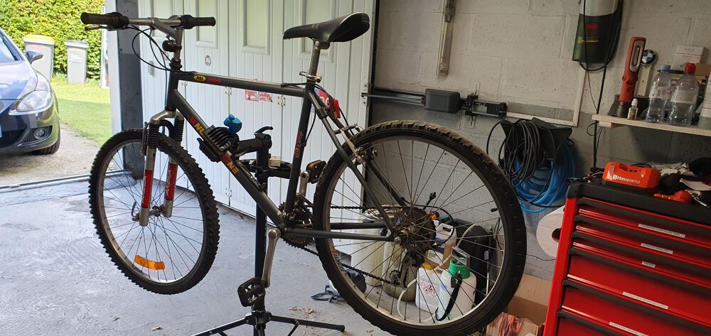 VTT Homme 26" cadre 51 cms Vélos
