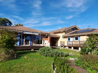  Maison � vendre 9 pi�ces 266 m�