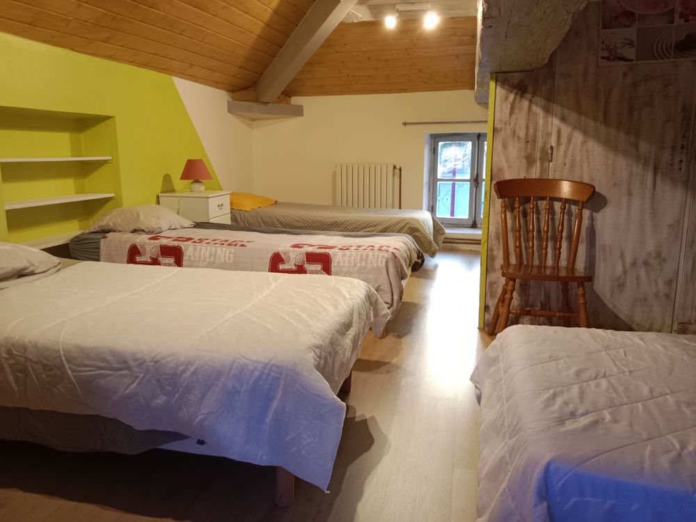 Location Maison MEUBLÉ pour SAISONNIERS Montbellet