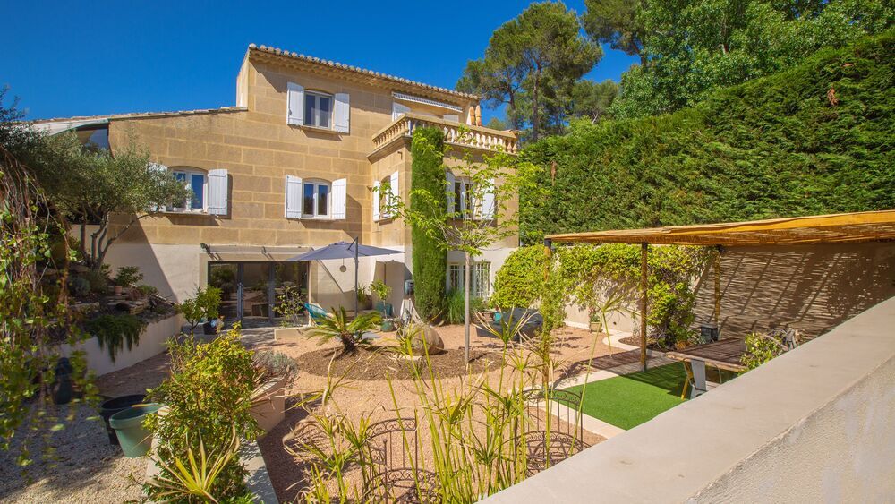 Maison 5 pièces 180 m² · à Taillades · 180 m² · 650 000 €