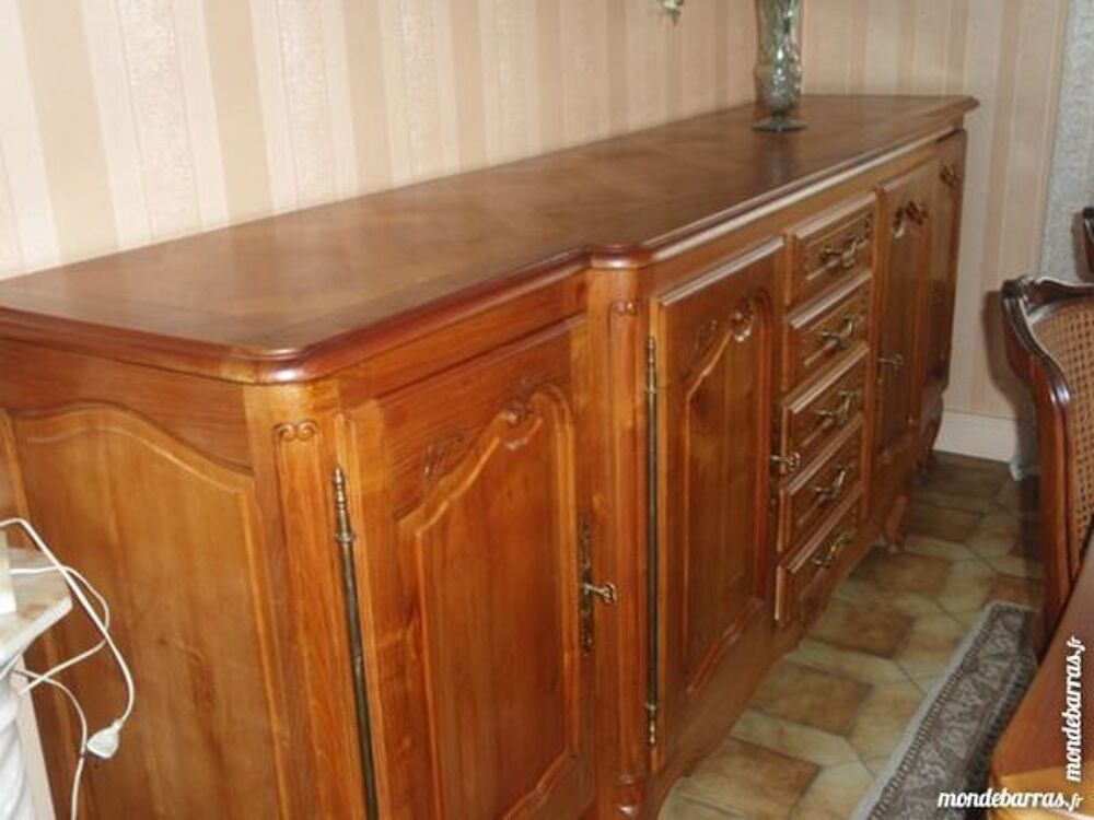 SALLE A MANGER LOUIS XV Meubles