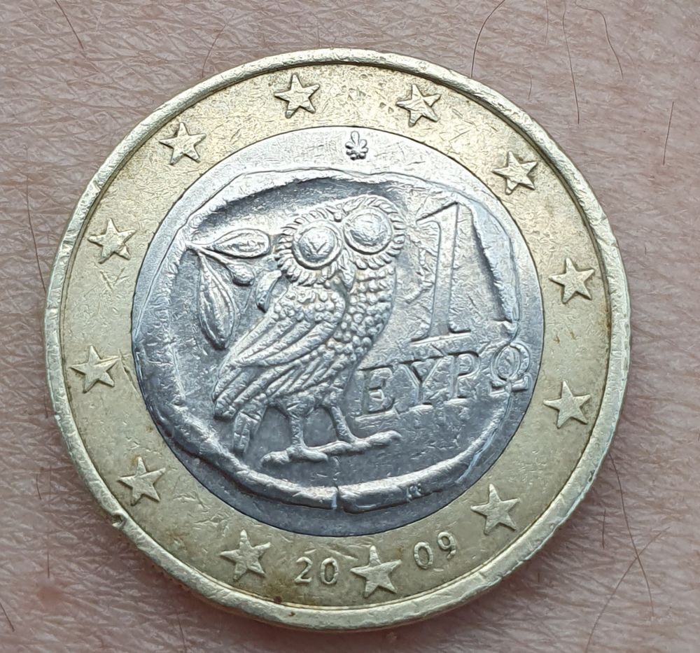 PI&Egrave;CE DE COLLECTION 