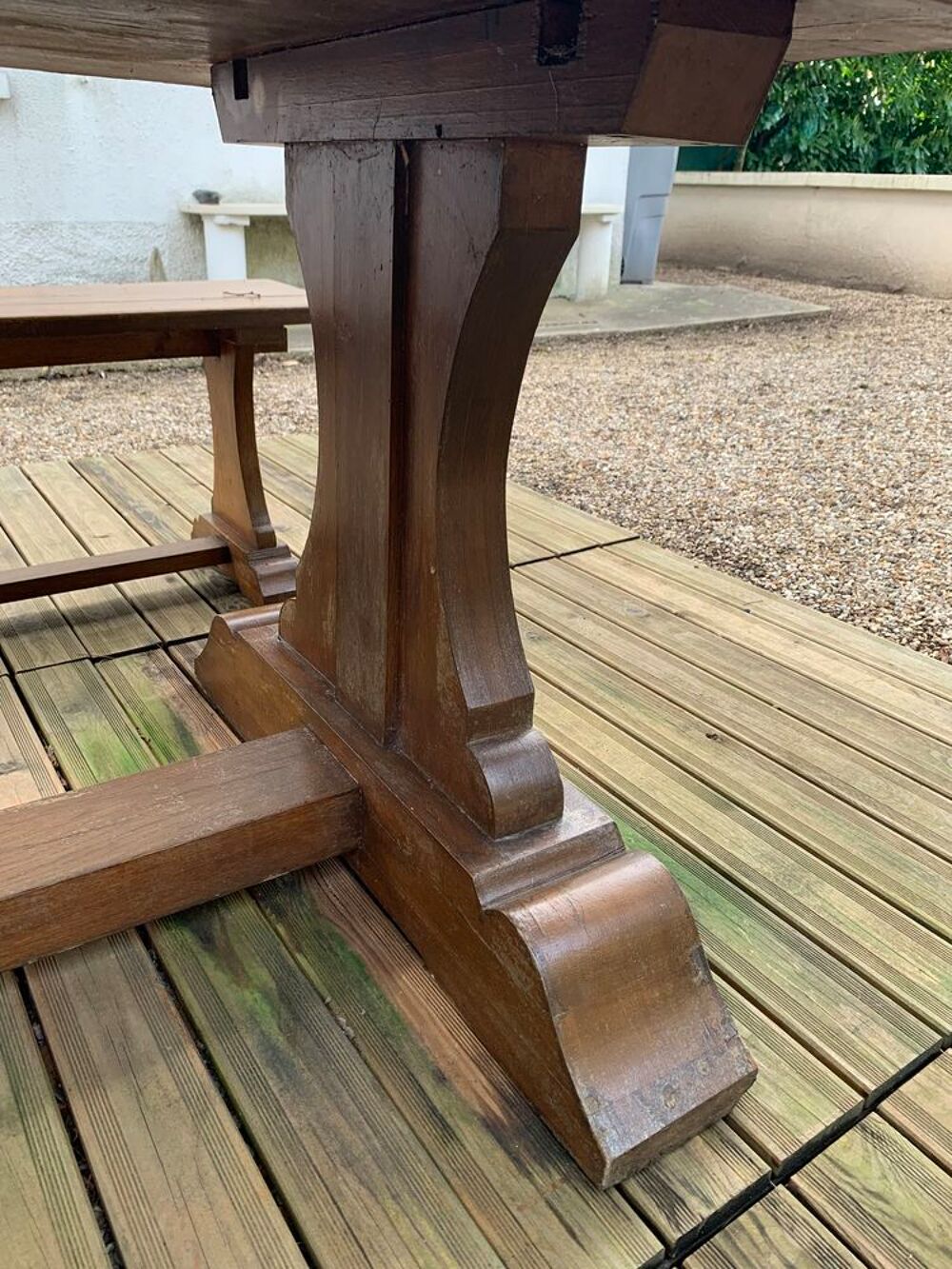 Table Monast&egrave;re en ch&ecirc;ne massif pour jardin ou campagne. Meubles