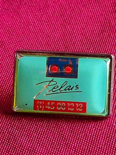 Pin's AD relais 2 Avermes (03)
