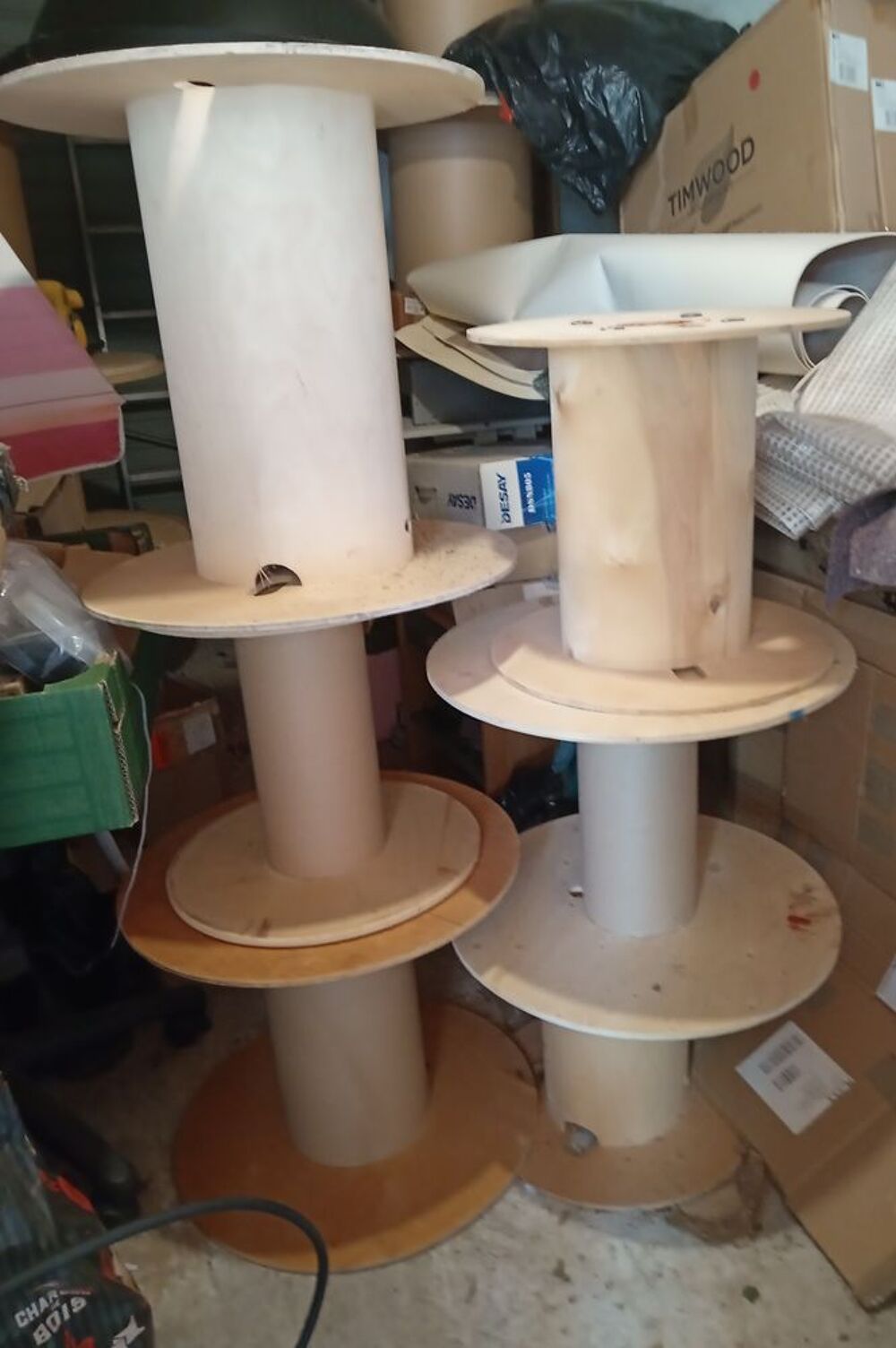 Table basse-niche chien -tourets bois Meubles