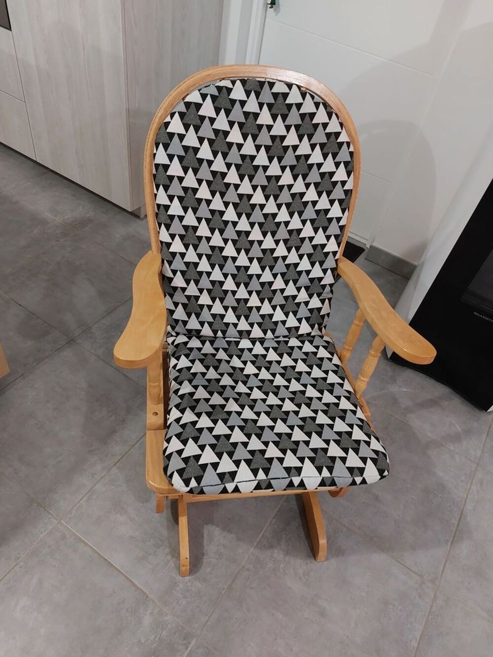 ROCKING CHAIR PIN Meubles