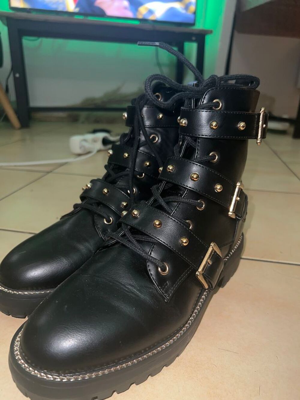 Bottines neuves pointure 41 Chaussures