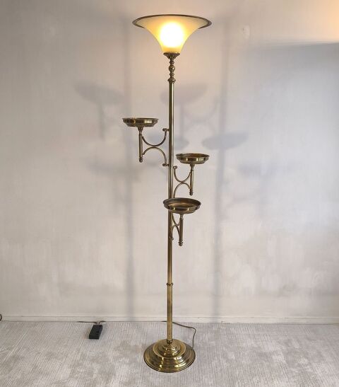 ?? Rare Lampadaire vintage postmoderne en laiton doré 680 Créteil (94)