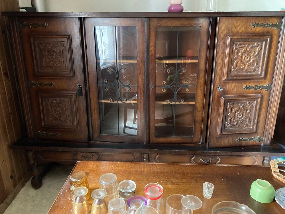 Buffet en bois massif Meubles