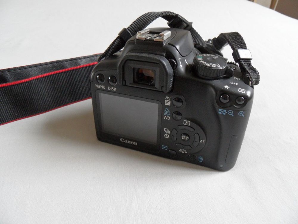 Appareil Canon EOS 1000D en bon &eacute;tat + Accessoires Photos/Video/TV