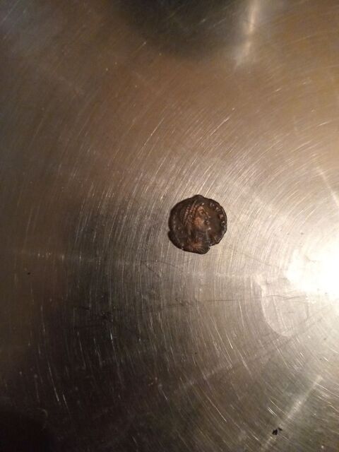 Pi�ce De Monnaie Antique Romaine IVE Si�cle Apr�s JC 10 Paris 12 (75)