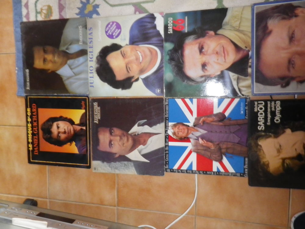 LOT 10 DISQUES VINYLES 33 T CD et vinyles