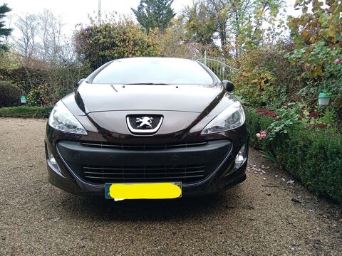 Peugeot 308 cc 2.0 HDi 16V 140ch FAP Féline