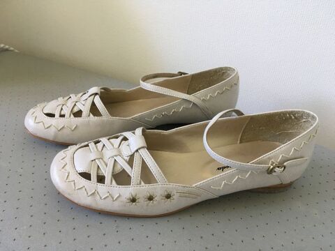 Chaussures beige  7 Poitiers (86)