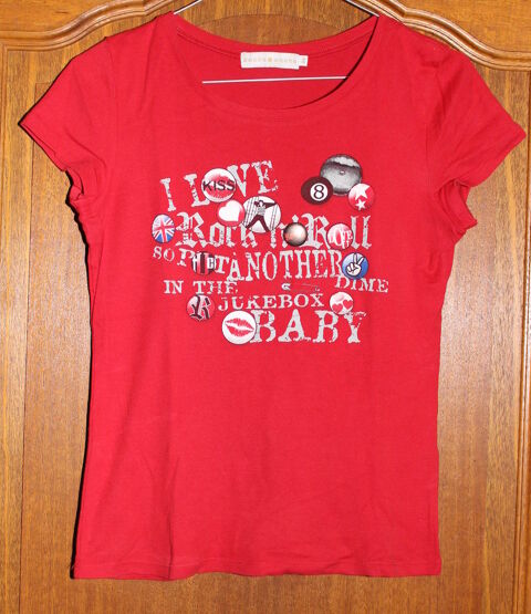 T-shirt rouge + pin's    3 Cramont (80)