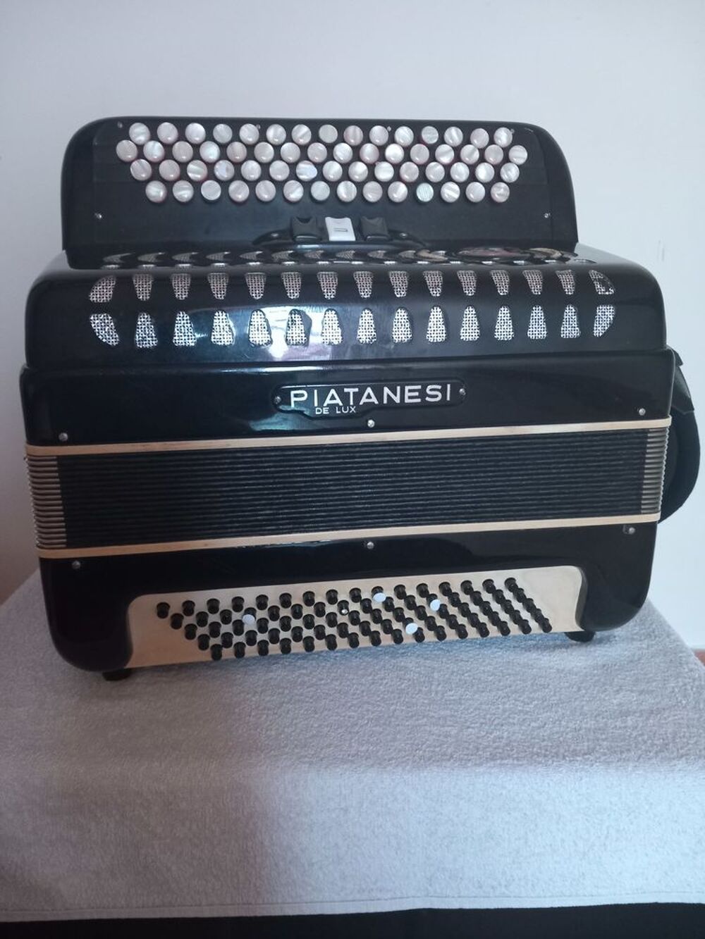 Accord&eacute;on &quot; Piatanesi&quot; Instruments de musique