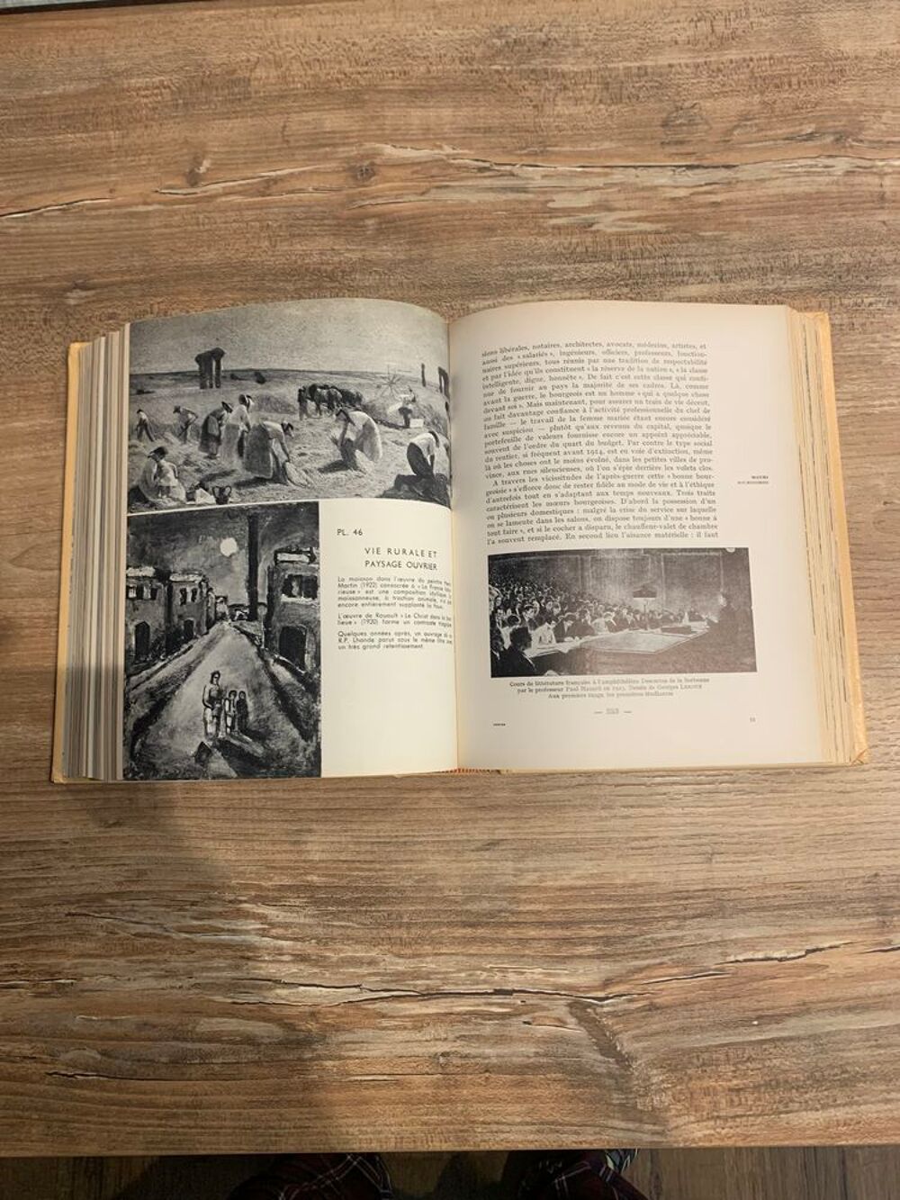 Livre " Histoire du peuple fran&ccedil;ais 100 ans Livres et BD