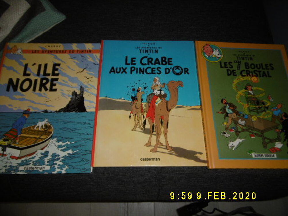 LOT DE 400 LIVRES DIVERS Livres et BD