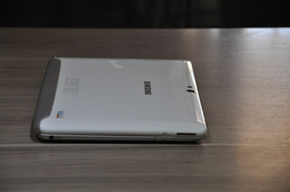 Tablette Samsung XE500T1C de 11,6 pouces Tlphones et tablettes