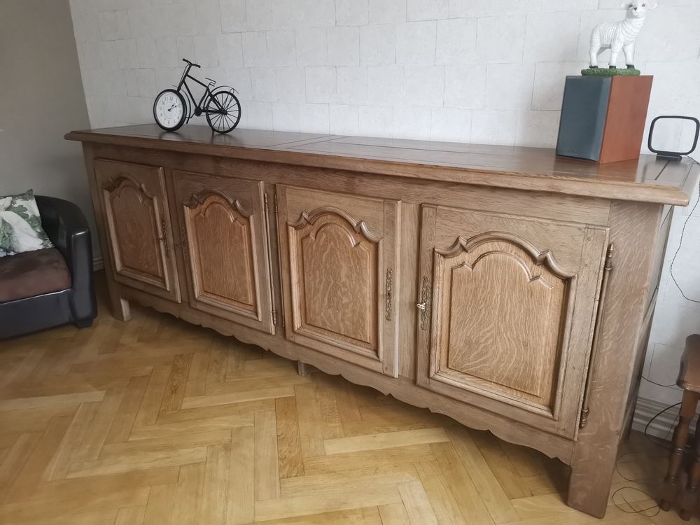 GRAND BUFFET SEUL OU AVEC TABLE ET CHAISES Meubles