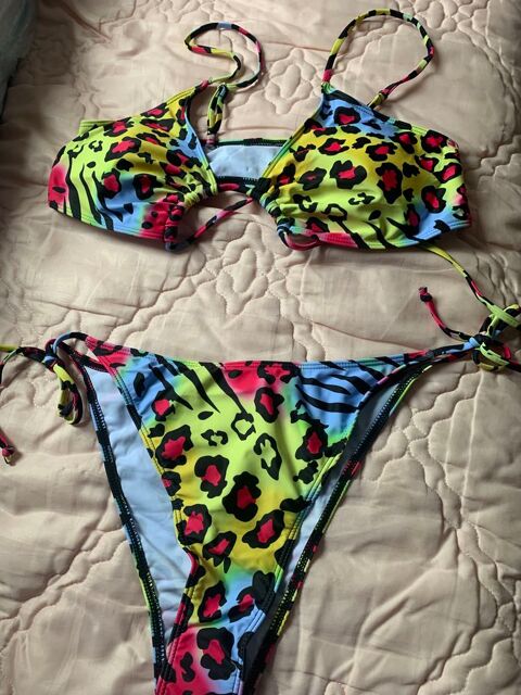 bikini 25 Tourcoing (59)