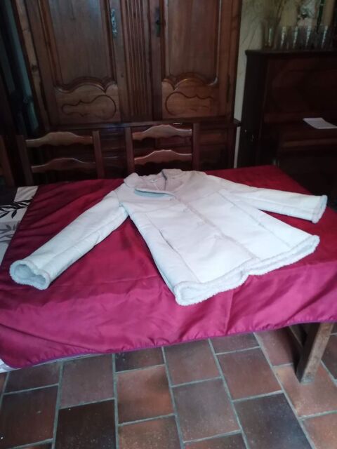 Veste beige taille 38 30 Avermes (03)