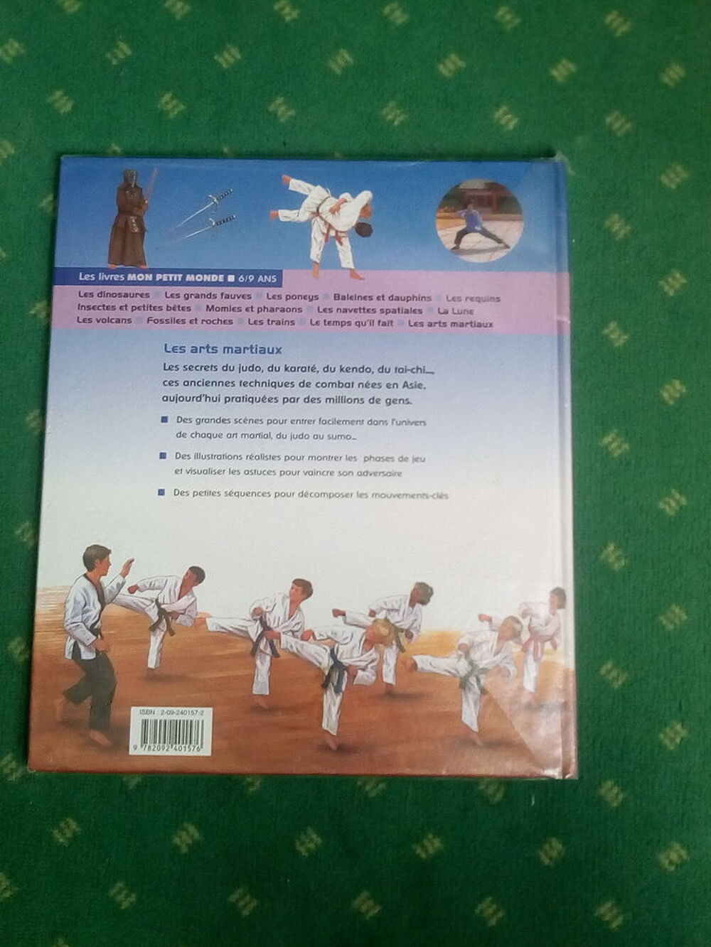 Livre = "Les Arts Martiaux" (Mon Petit Monde - 6/9 Ans) Livres et BD