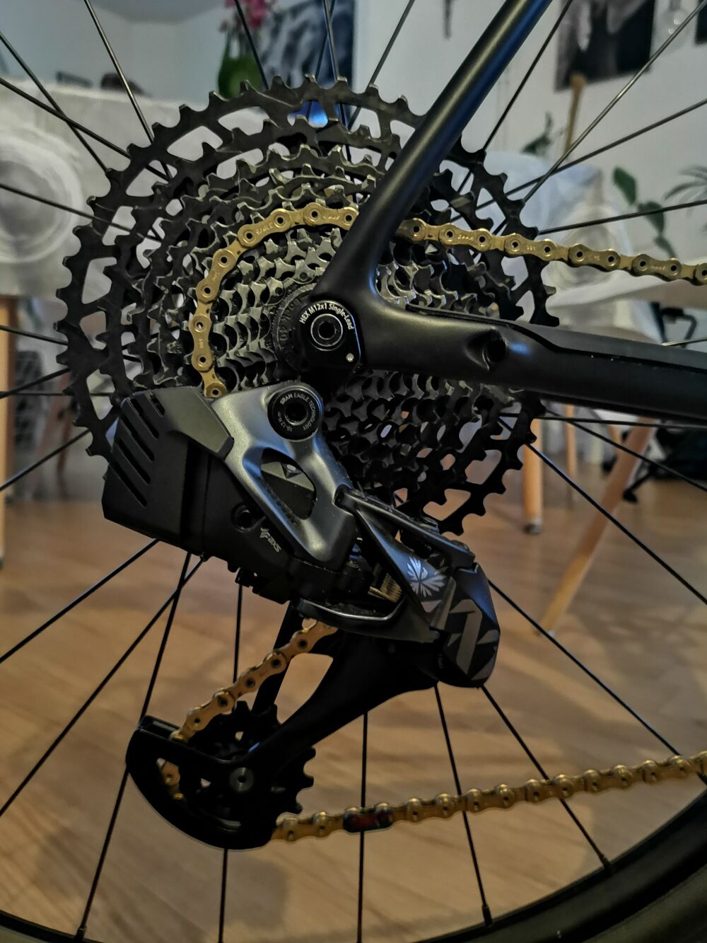 Cannondale fsi carbone lefty, sram xx1, shimano XTR Vélos