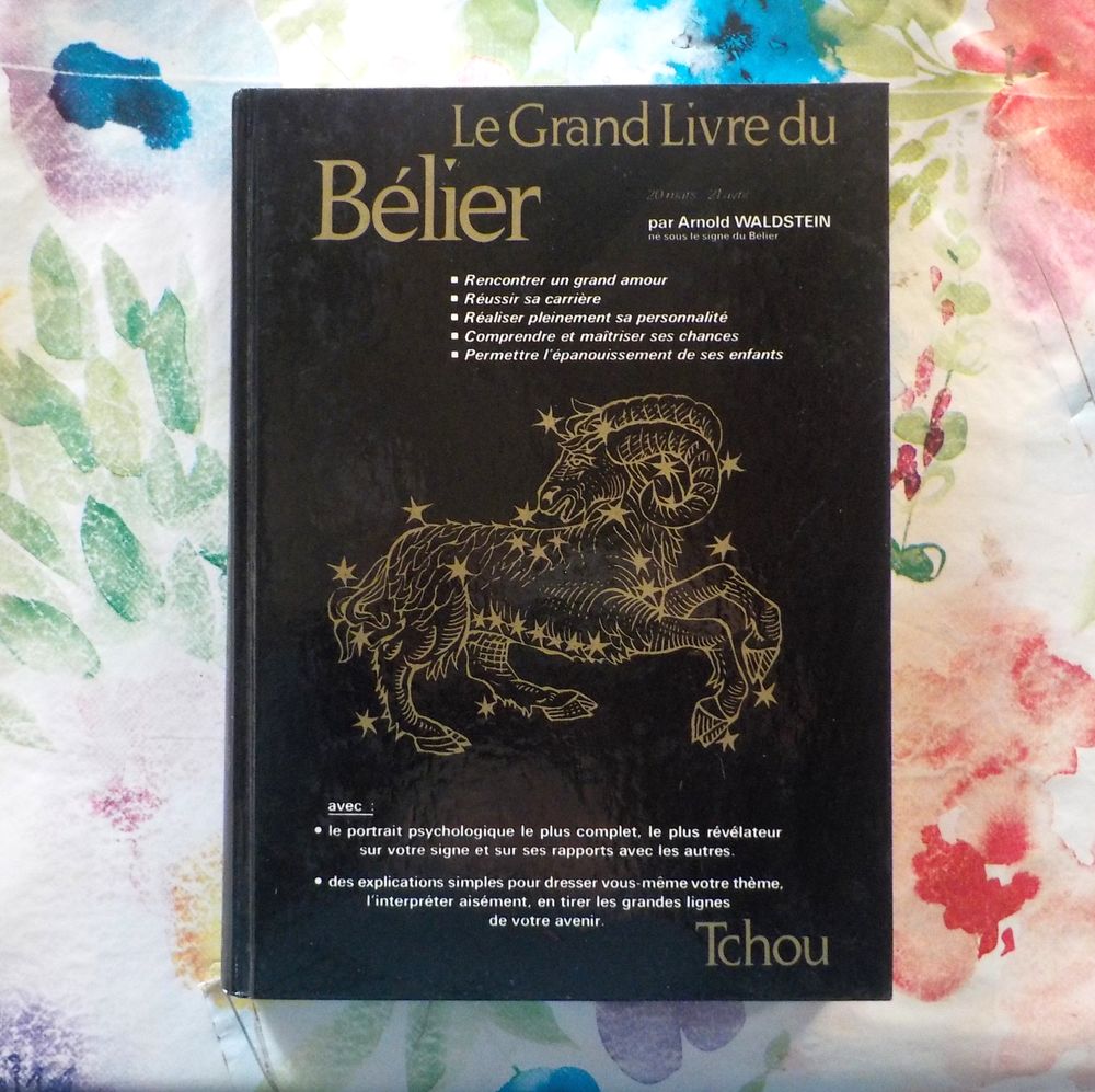 LE GRAND LIVRE DU BELIER par A. WALDSTEIN Ed. Tchou Livres et BD