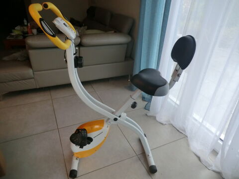 V�lo d'appartement pliable avec dossier 60 Cruseilles (74)