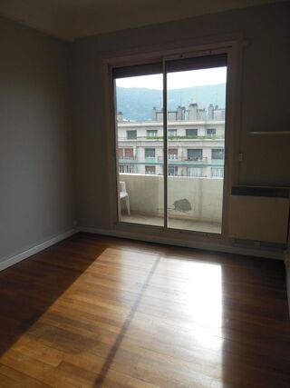  Appartement � louer 1 pi�ce 16 m�