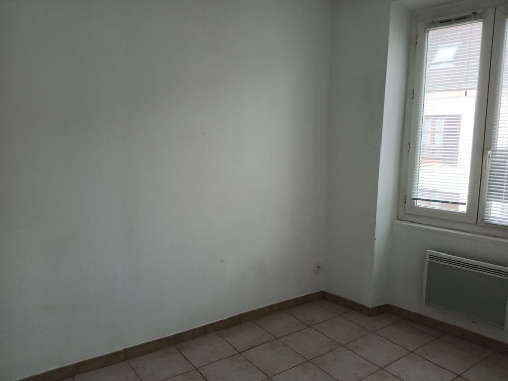 Location Appartement F2 CENTRE VILLE Le châtelet-en-brie