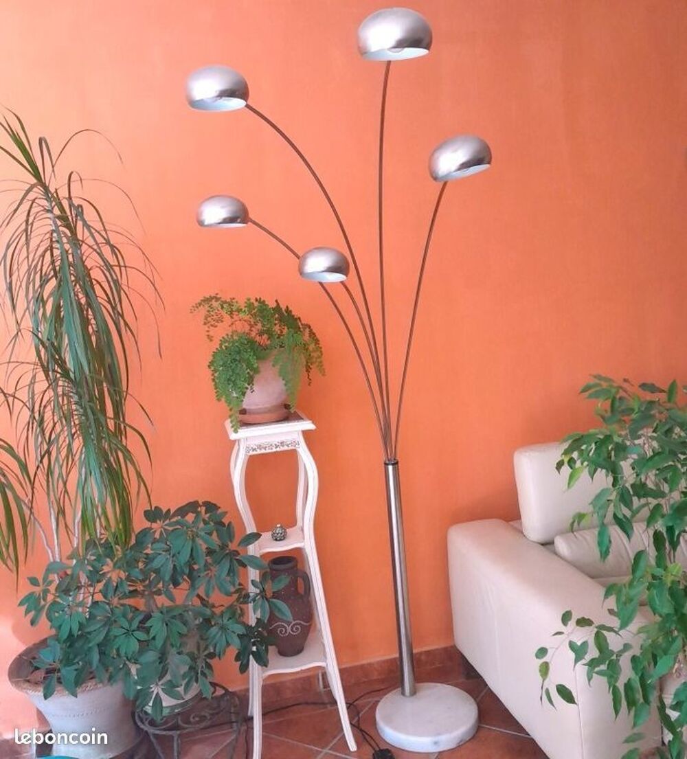 LAMPADAIRE Décoration