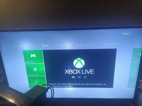 Xbox360s,250giga+kinect+5jeux 150 Outarville (45)
