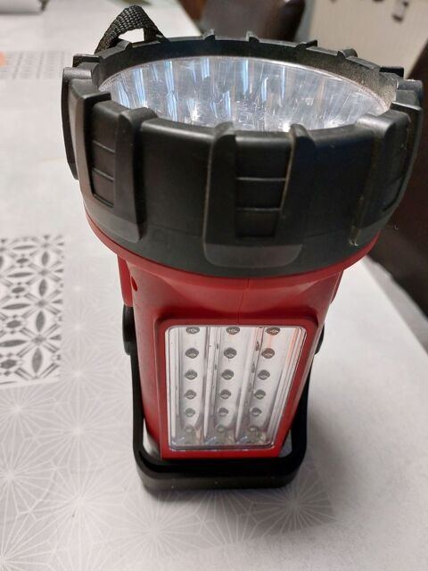 projecteur  led
30 Beauquesne (80)