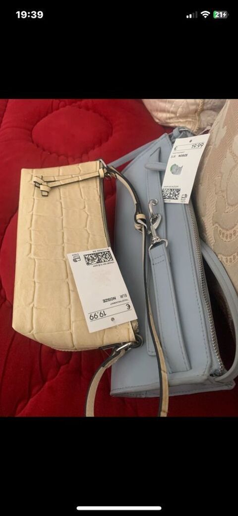 Sac baguette H&M beige / gris effet croco - Lot de 2 / 1 achet� = 1 offert 20,00 � 20 Nimes (30)