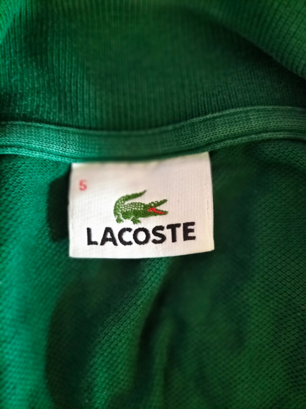 Tea shirt Polo Lacoste taille L (5) tr&egrave;s bon &eacute;tat V�tements